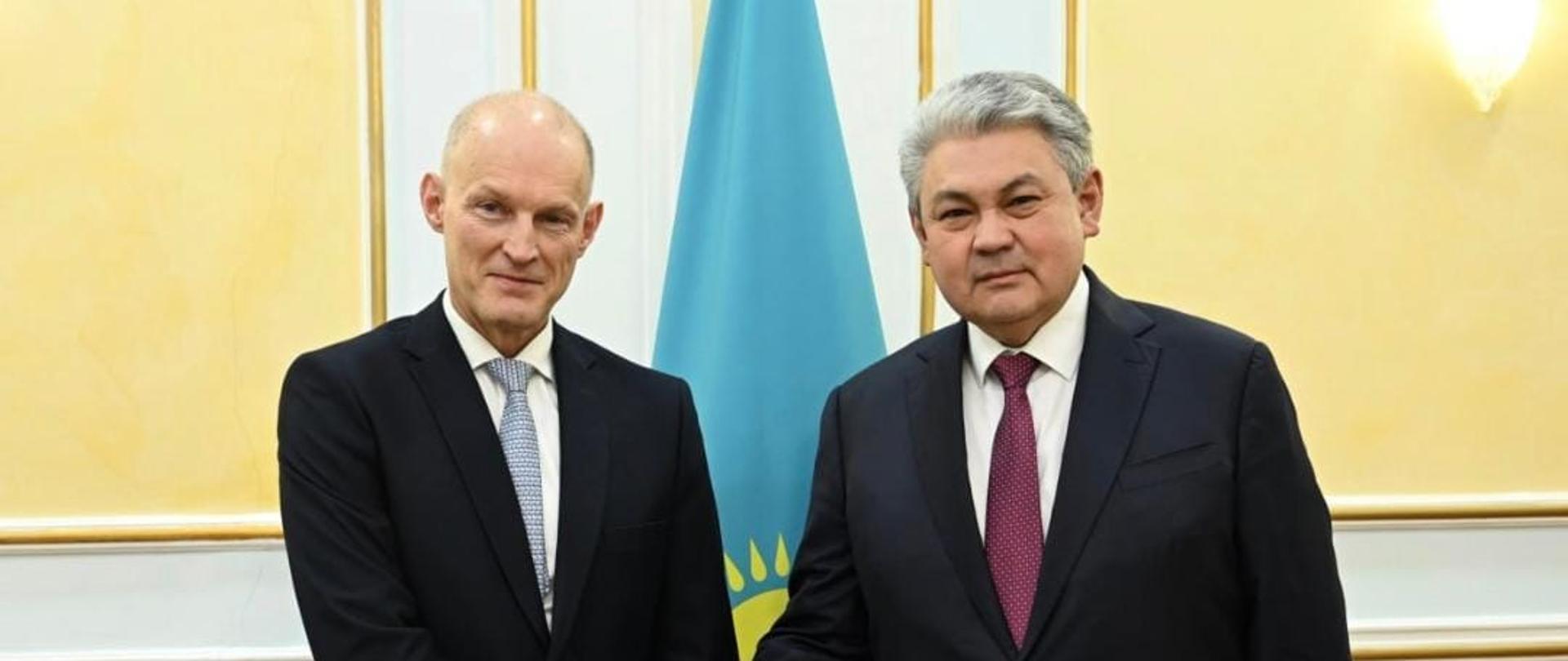 Minister i wiceminister