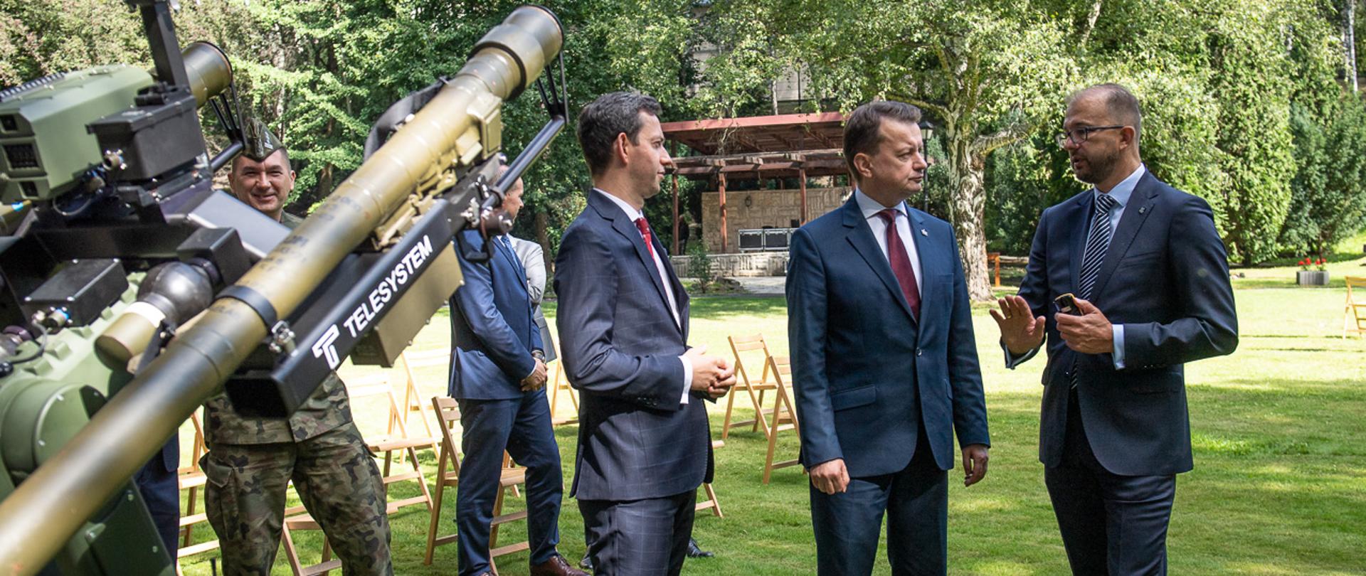 W piątek 31 lipca br. szef MON podpisał list intencyjny dotyczący współpracy resortu obrony narodowej z Siecią Badawczą Łukasiewicz.