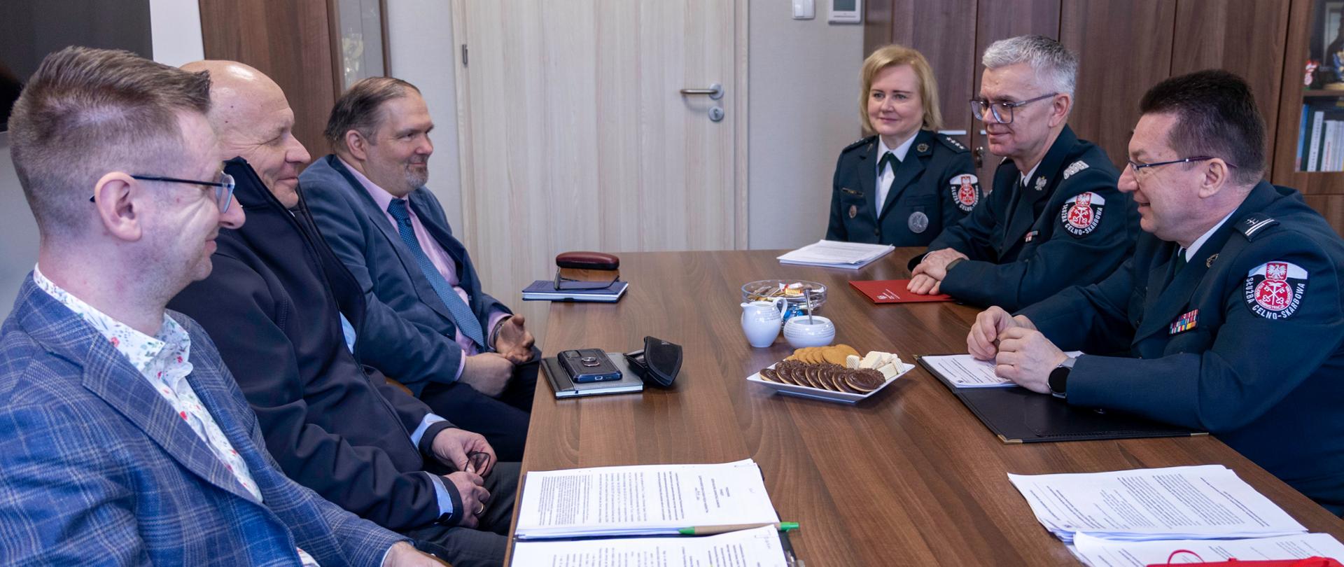 Przedstawiciele WIORiN i KAS na spotkaniu 