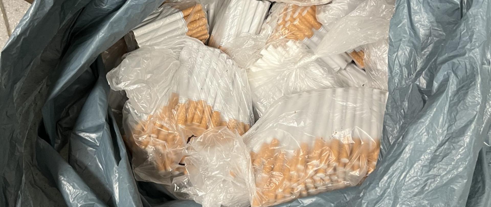 papierosy luzem w foliowych workach