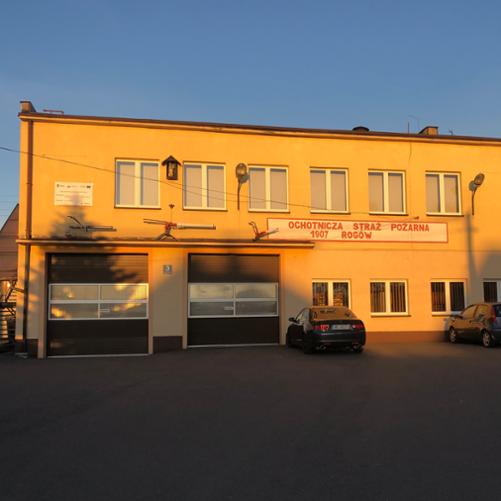 Zdjęcie prezentuje budynek jednostki OSP Rogów