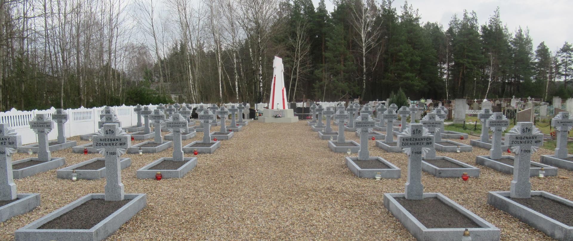 Krzywicze kwatera wojskowa z 1920 po remoncie 2019 XI, fot. MKiDN