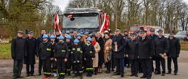 Uroczyste przekazanie nowego samochodu ratowniczo-gaśniczego dla Ochotniczej Staży Pożarnej w Strzekęcinie
