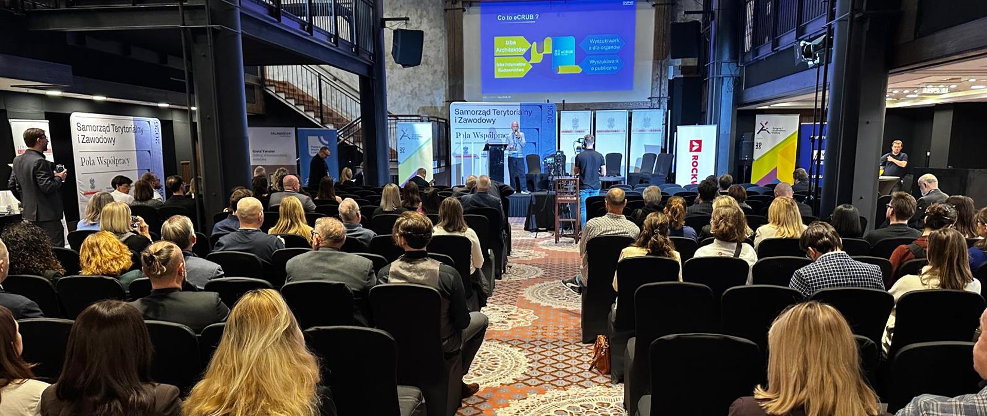 wystąpienie przedstawiciela GUNB na Międzyokręgowej Konferencji „Samorząd Zawodowy i Terytorialny – pola współpracy”