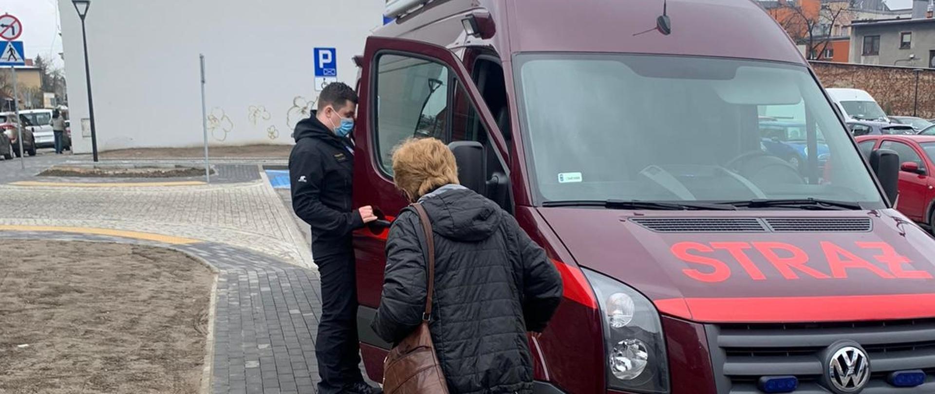 Dowożenie osoby na szczepienie COVID-19