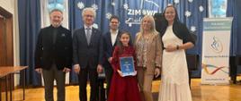 Jury Konkursu, pani Małgorzata Okułowicz-Żyła i Lena Rogulska