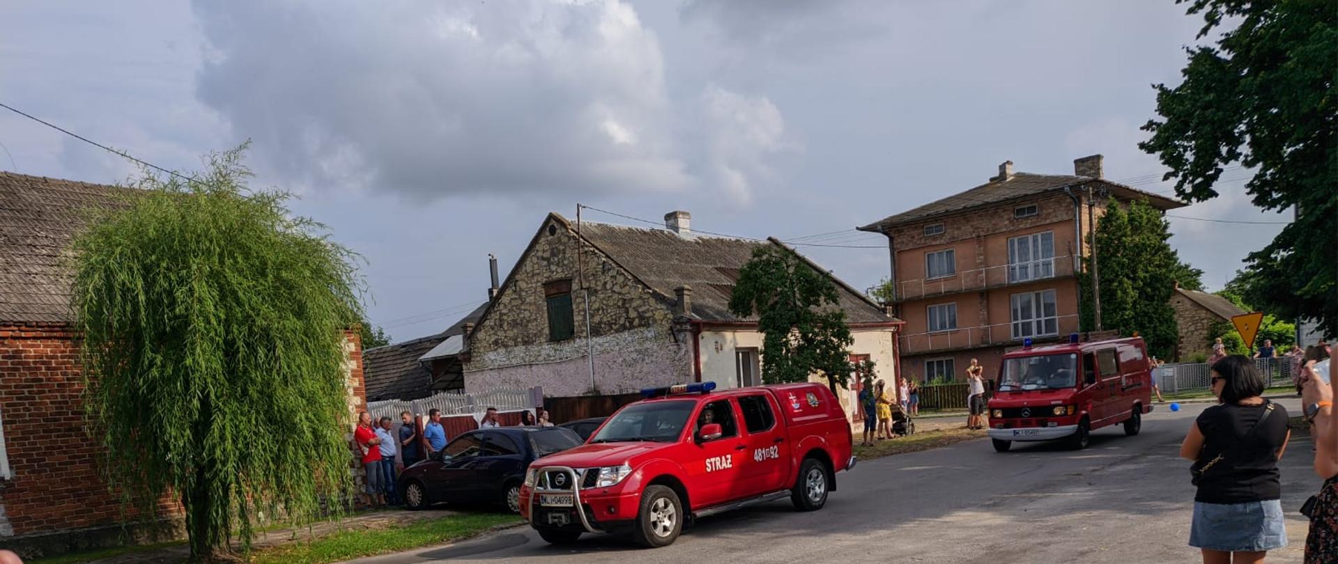 Parada wozów strażackich