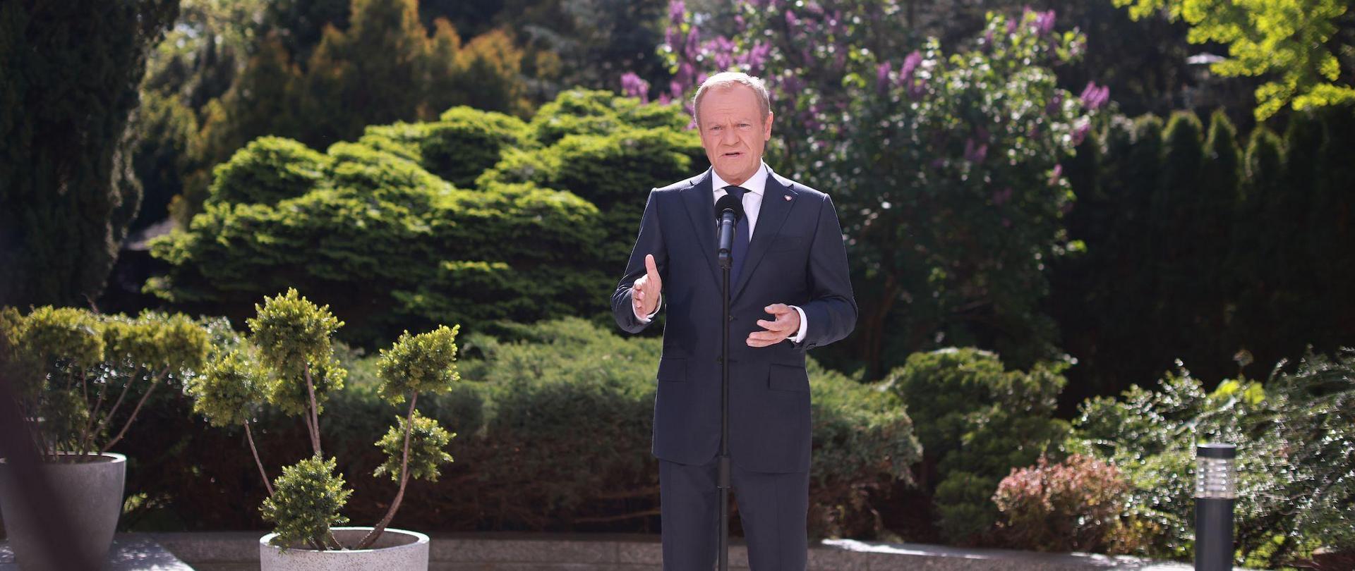 Premier Donald Tusk podczas oświadczenia.