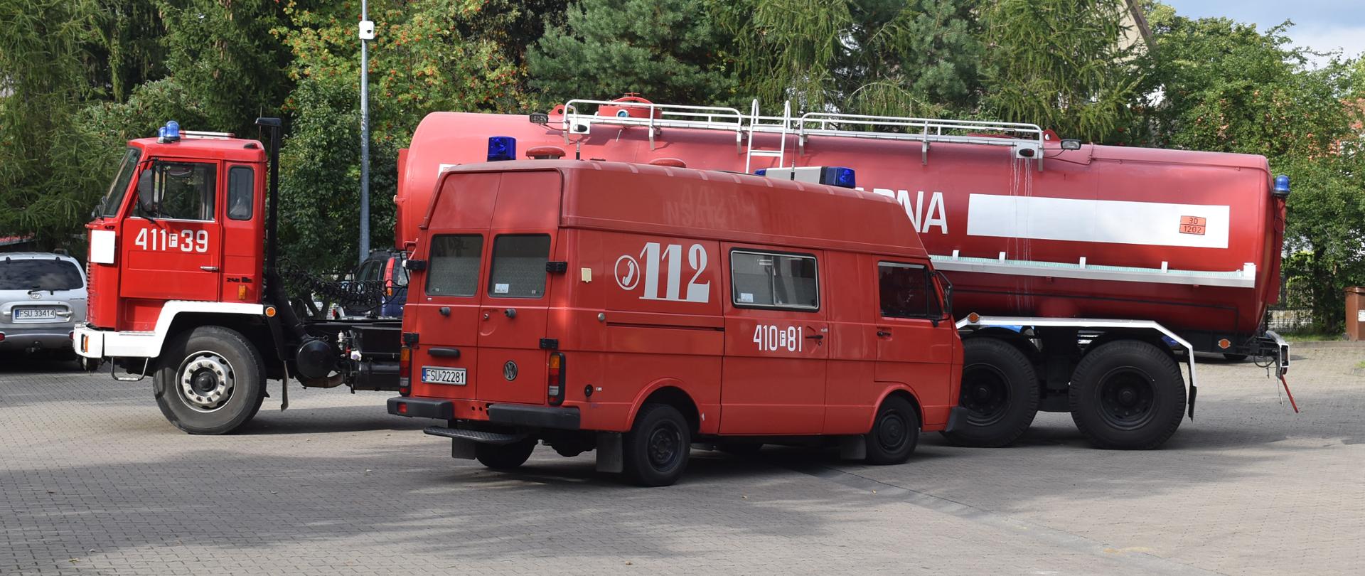 Symulowany wypadek pojazdów