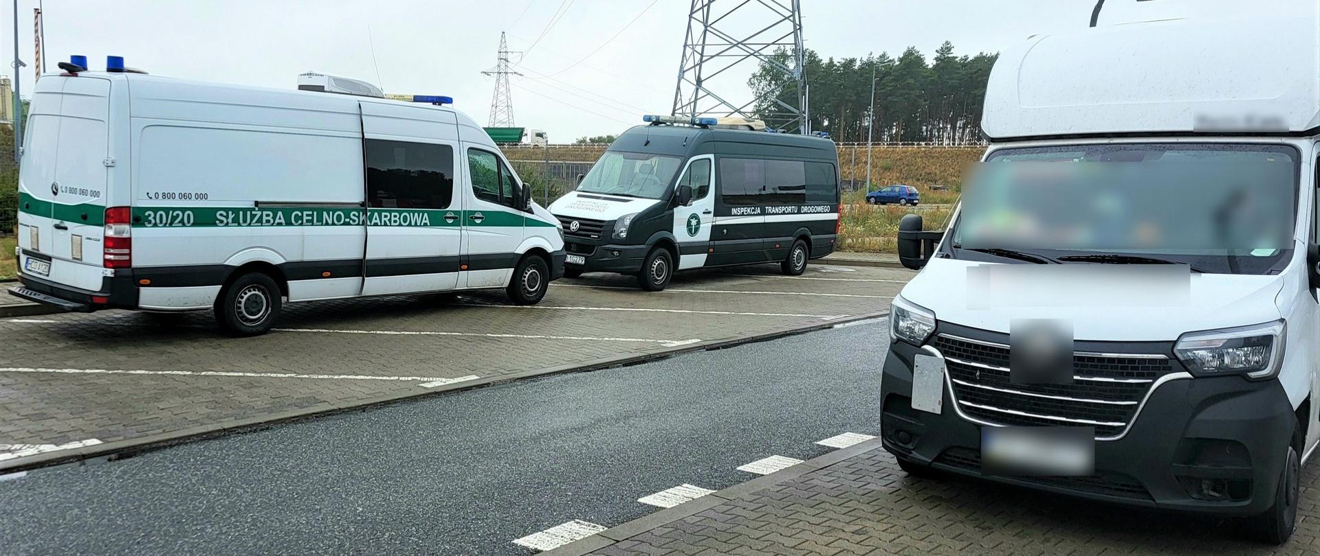 Kierująca pojazdem nie miała prawa jazdy, bowiem straciła je wcześniej za jazdę pod wpływem alkoholu