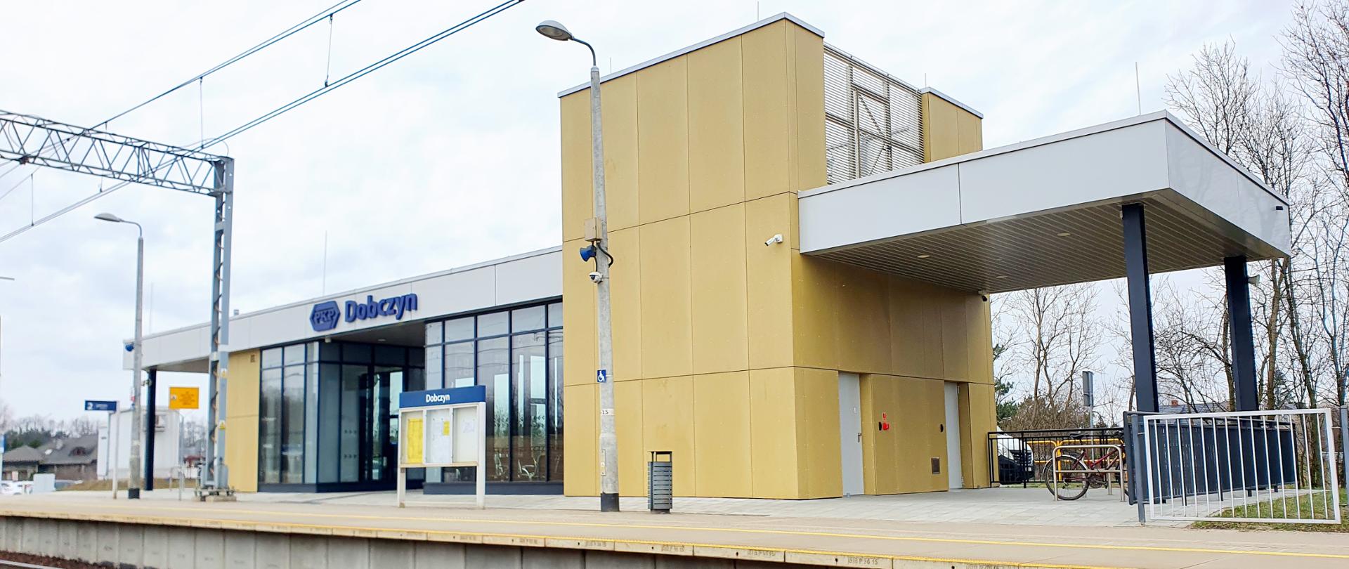 Dworzec w Dobczynie otwarty dla podróżnych