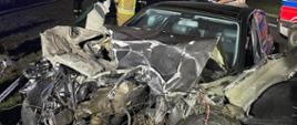 Zniszczone pojazdy osobowe