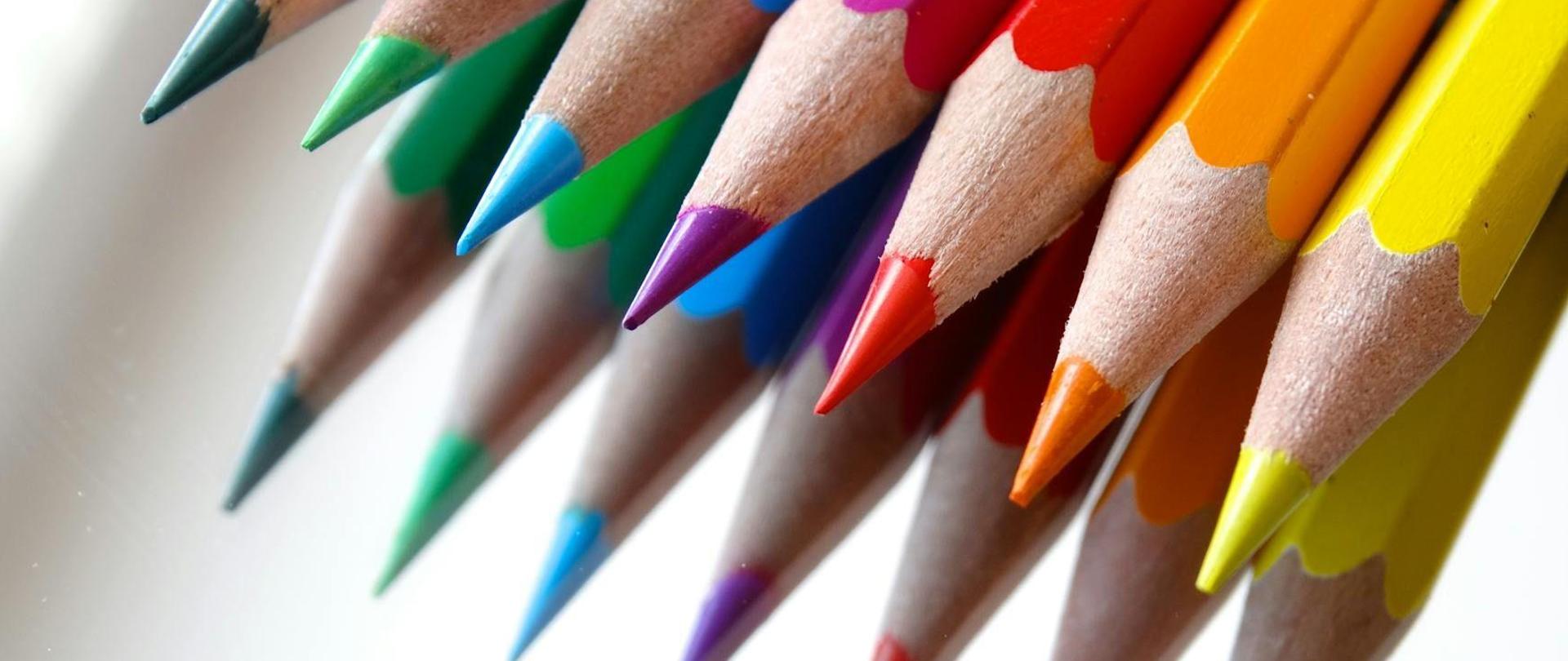Kolorowe kredki