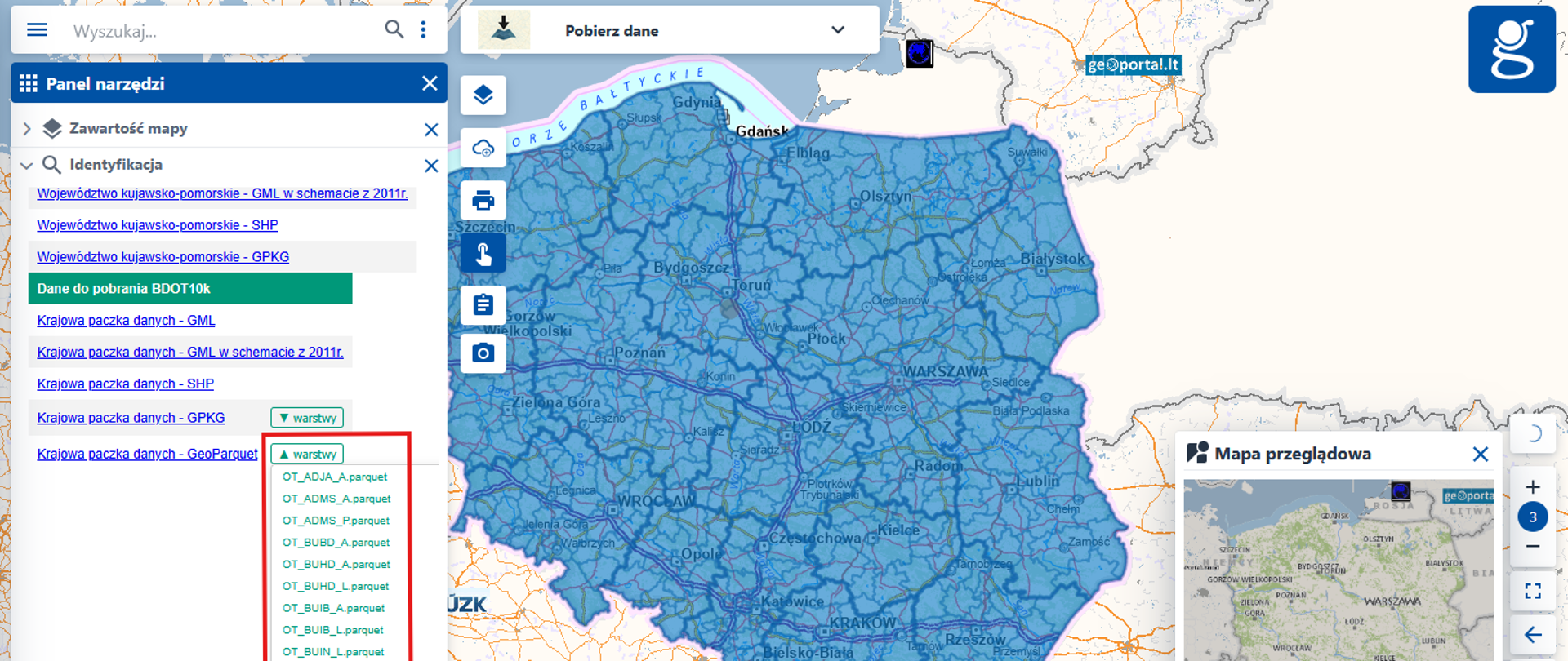 ilustracja przedstawia stronę www.geoportal.gov.pl wraz z zaznaczonym miejscem gdzie po kliknięciu rozpocznie się pobieranie pliku klasy obiektów bazy BDOT10k w formacie GeoParquet