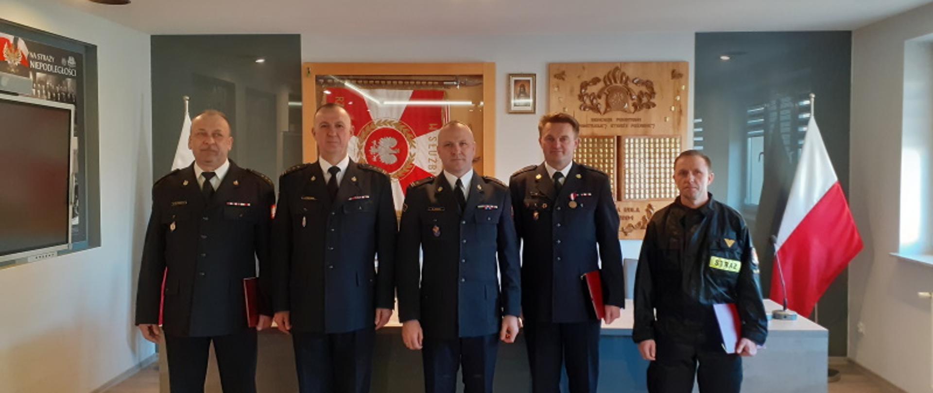 Awansowani na wyższe stanowiska służbowe w KP PSP Stalowa Wola