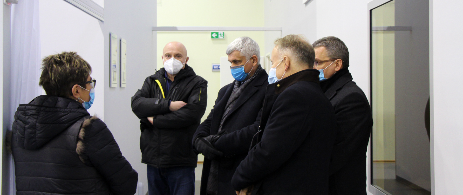 Wojewoda wizytował szpital tymczasowy przy ul. Wołodyjowskiego w Białymstoku