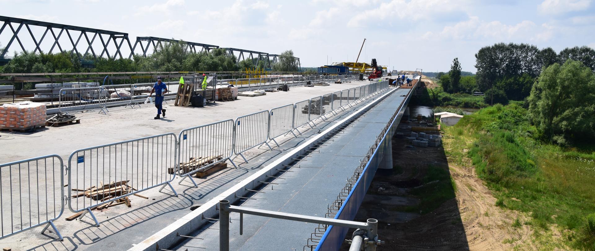 widok na most na rzece San