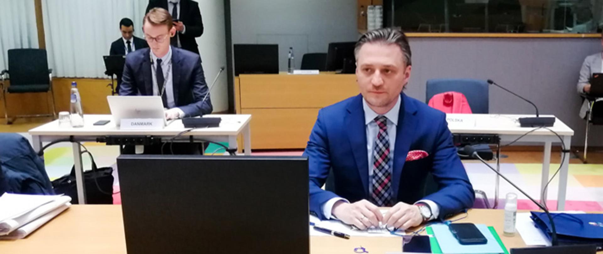 Wiceminister Bartosz Grodecki