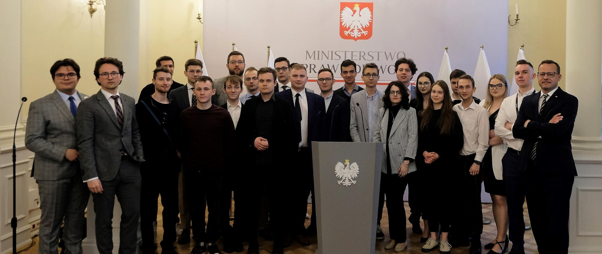 Spotkanie studentów z wiceministrem Marcinem Romanowskim