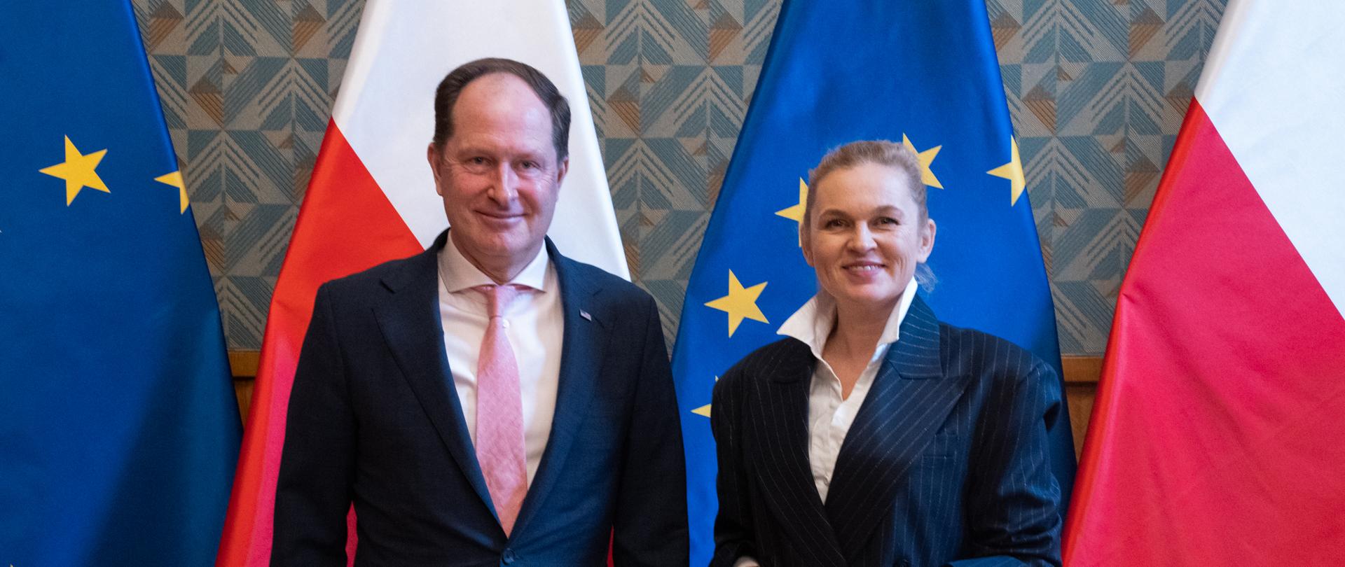 Spotkanie minister Barbary Nowackiej z ambasadorem Markiem Brzezińskim ws. edukacji dzieci i młodzieży