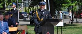 Na zdjęciu Zastępca Kujawsko-Pomorskiego Komendanta Wojewódzkiego st. bryg. Robert Wiśniewski w trakcie okolicznościowego przemówienia.