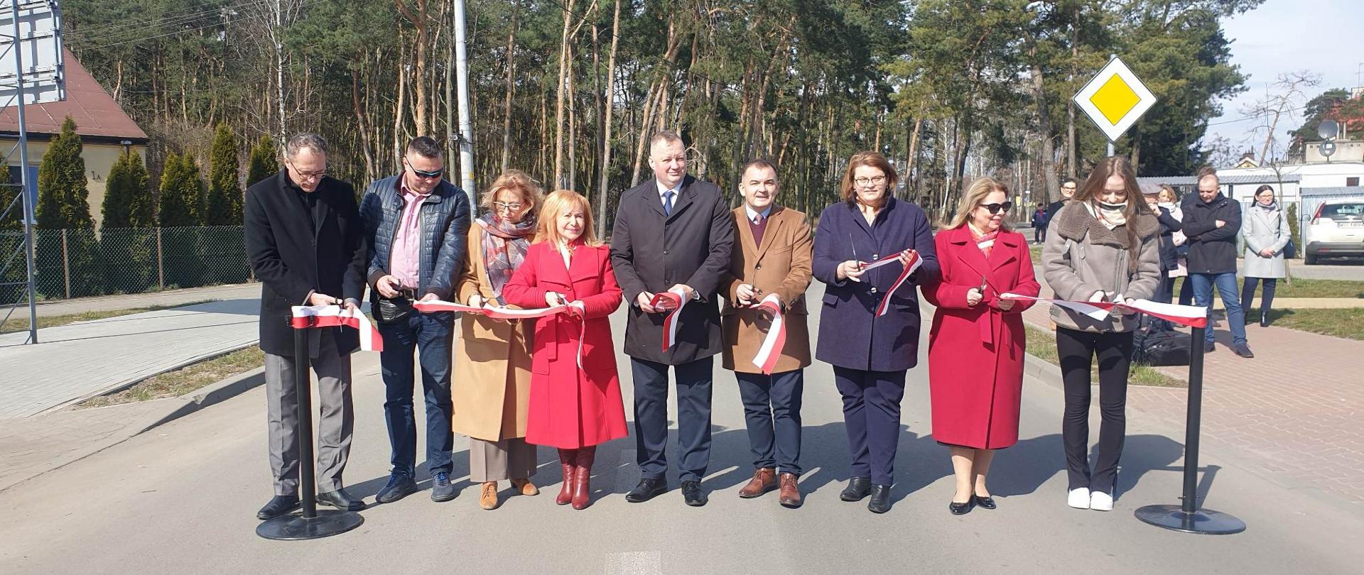 Przekazanie do użytku odcinka gminnej drogi w Węgrowie