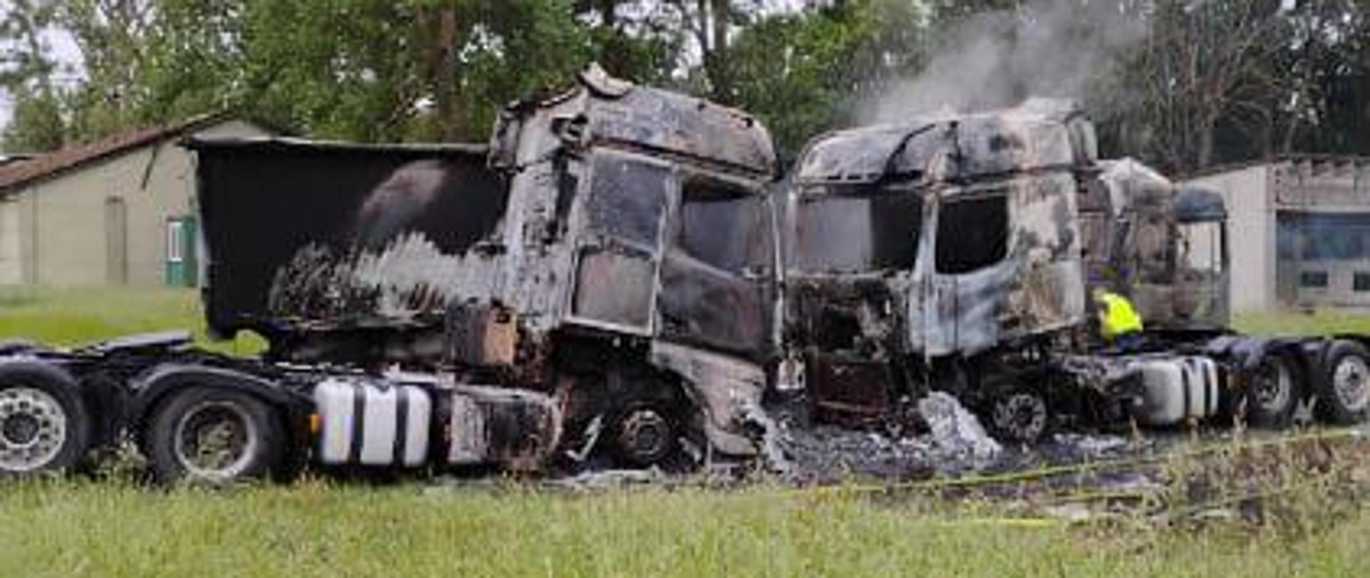 Pożar ciągników siodłowych w Stargardzie