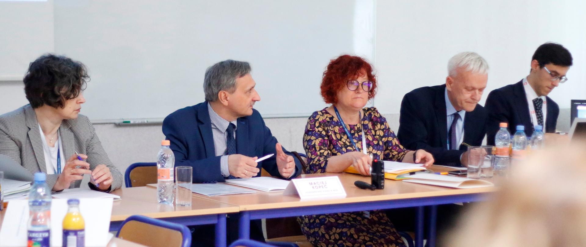 Druga tura rozmów przy „Okrągłym stole” edukacyjnym 