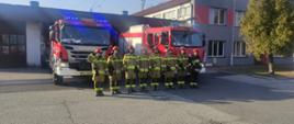 Minuta ciszy dla poległych strażaków z Ukrainy - uroczysta zmiana służby