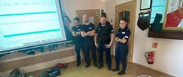 Grupa Policjantów na szkoleniu z KPP