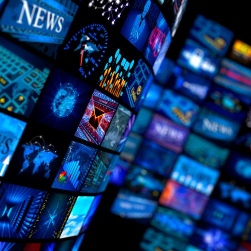 ekrany z wyświetlonymi programami