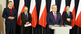 Minister A. Adamczyk na konferencji ws. rozbudowy A2 
