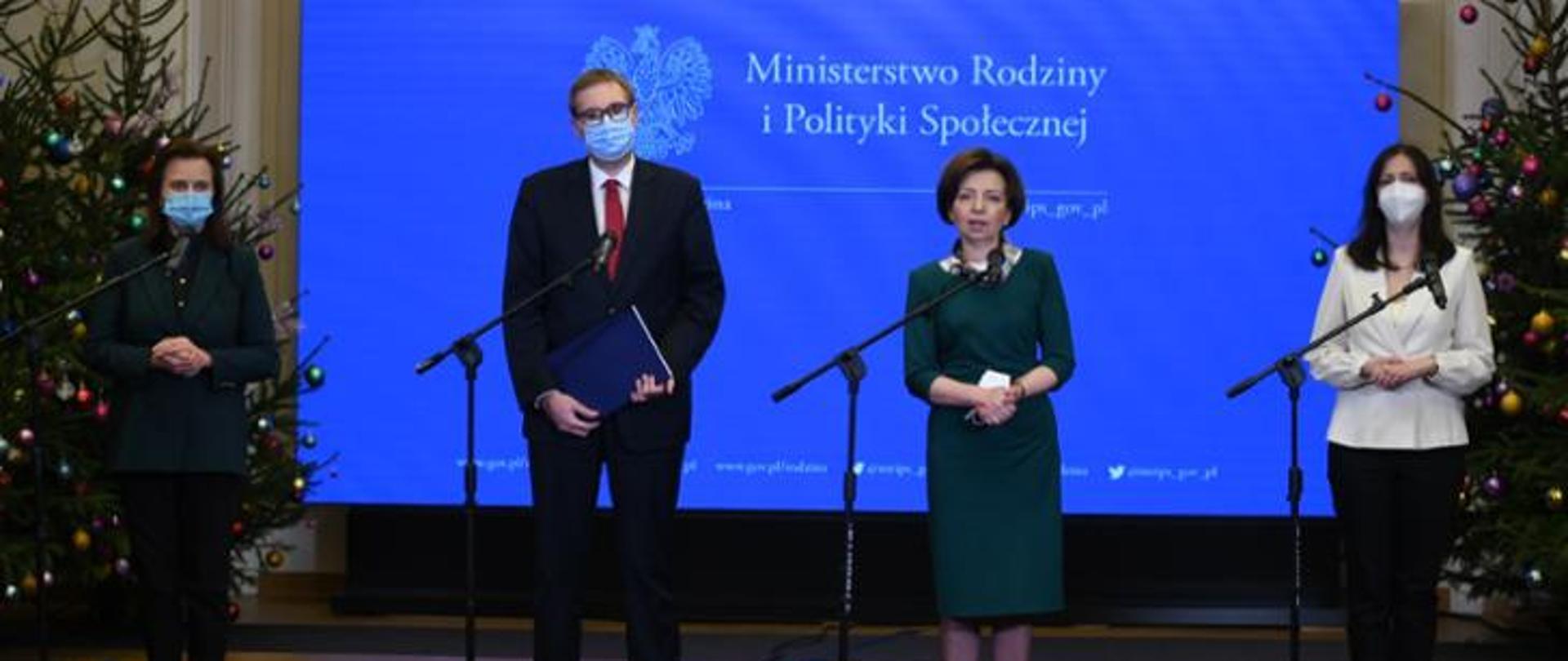 Polish Order for employees