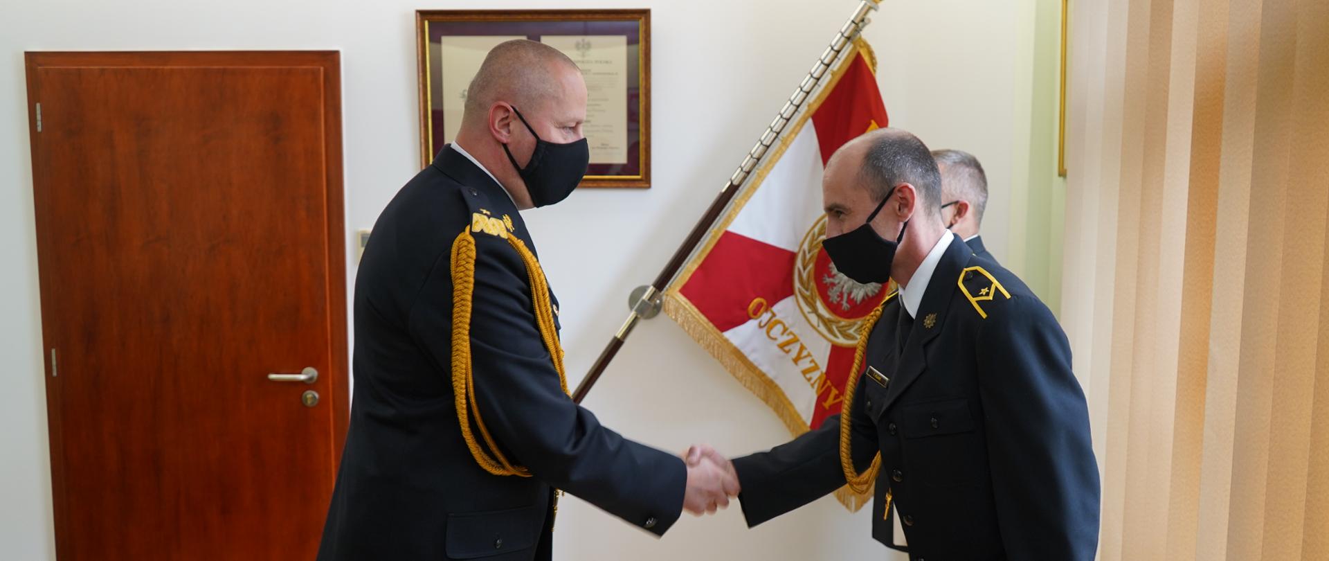 Wielkopolski Komendant Wojewódzki PSP wręczył awanse na pierwszy stopień aspirancki