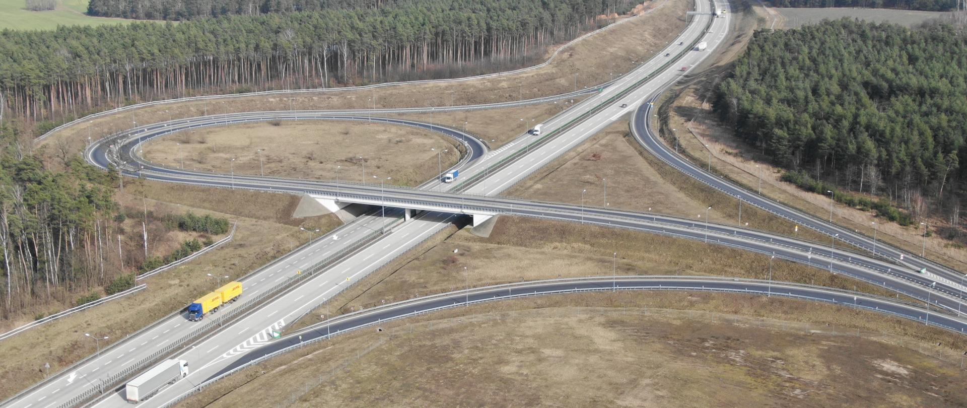 na zdjęciu widać węzeł Bolesławiec - przy OUA Łąka na A4