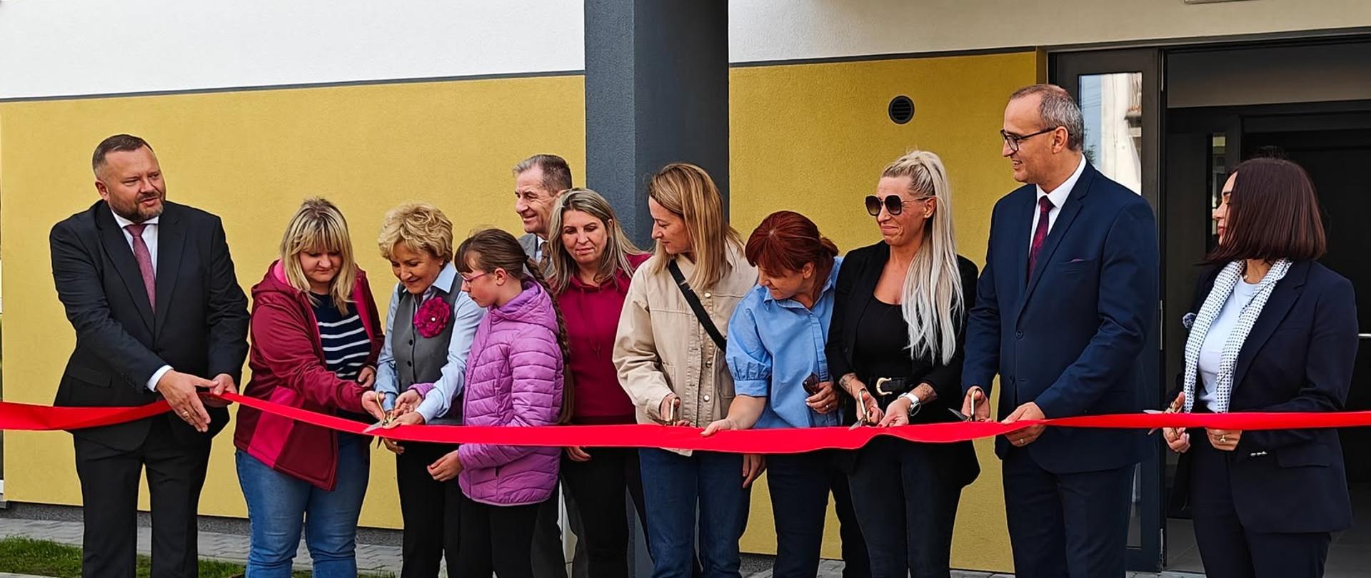 Nowy adres w Suchym Dębie. 24 mieszkania przekazane mieszkańcom