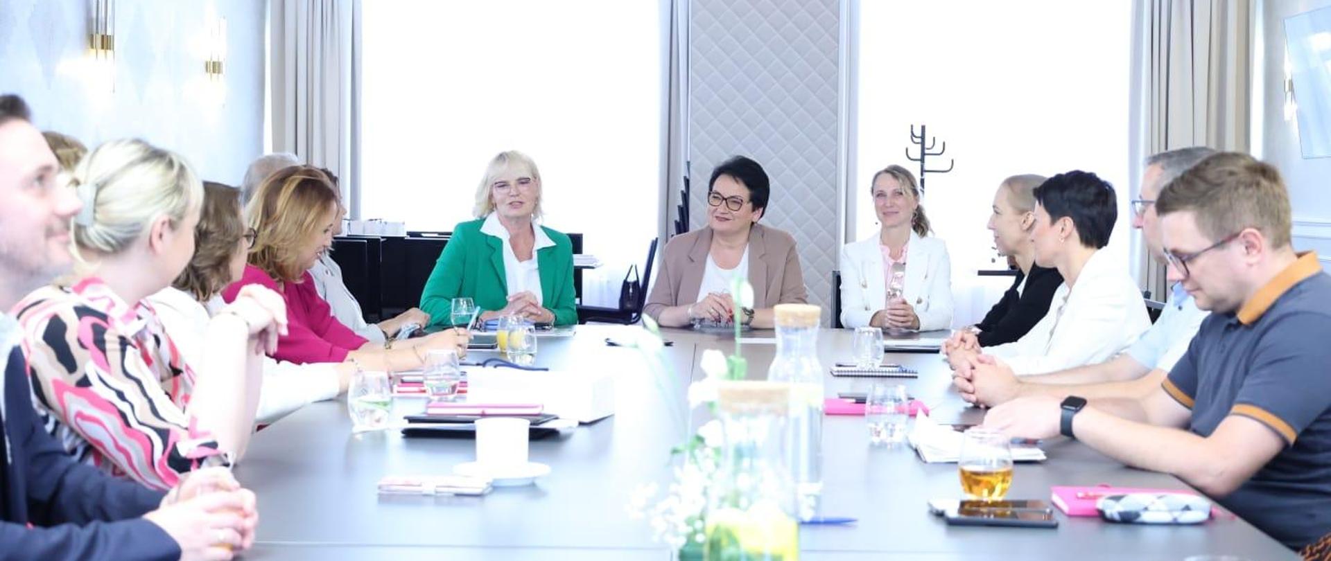 Ogólnopolska narada dot. realizacji zadań z zakresu ochrony zdrowia organizowanej przez Wydział Zdrowia Opolskiego Urzędu Wojewódzkiego 