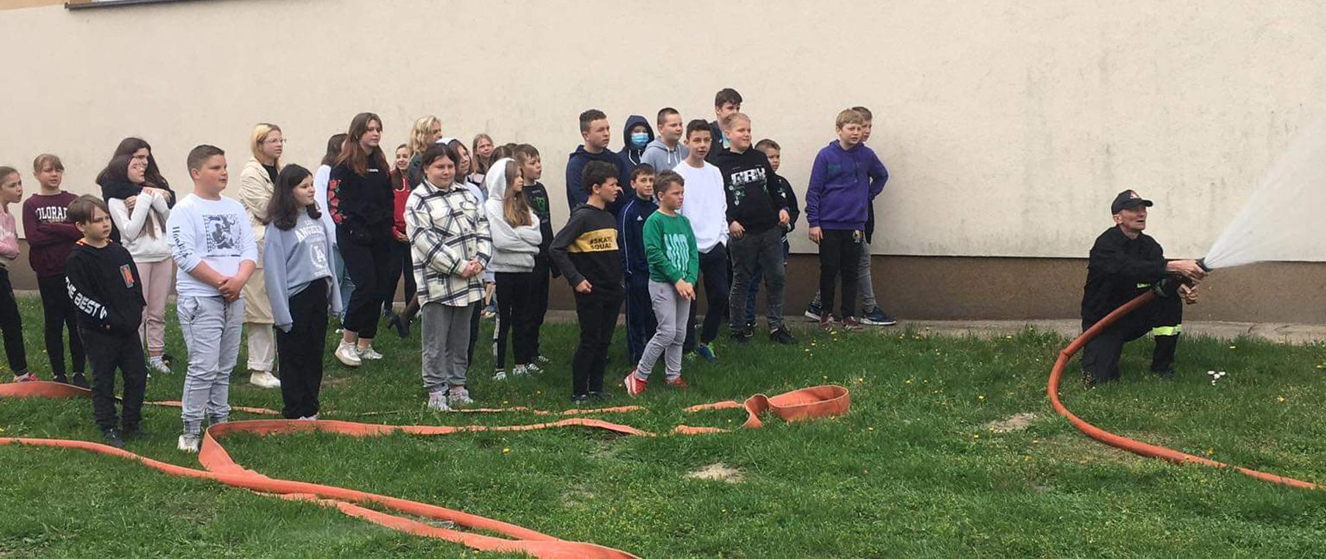 Spotkanie edukacyjne w Szkole Podstawowej im. ks. kan. Władysława Sierakowskiego w Bogurzynie.