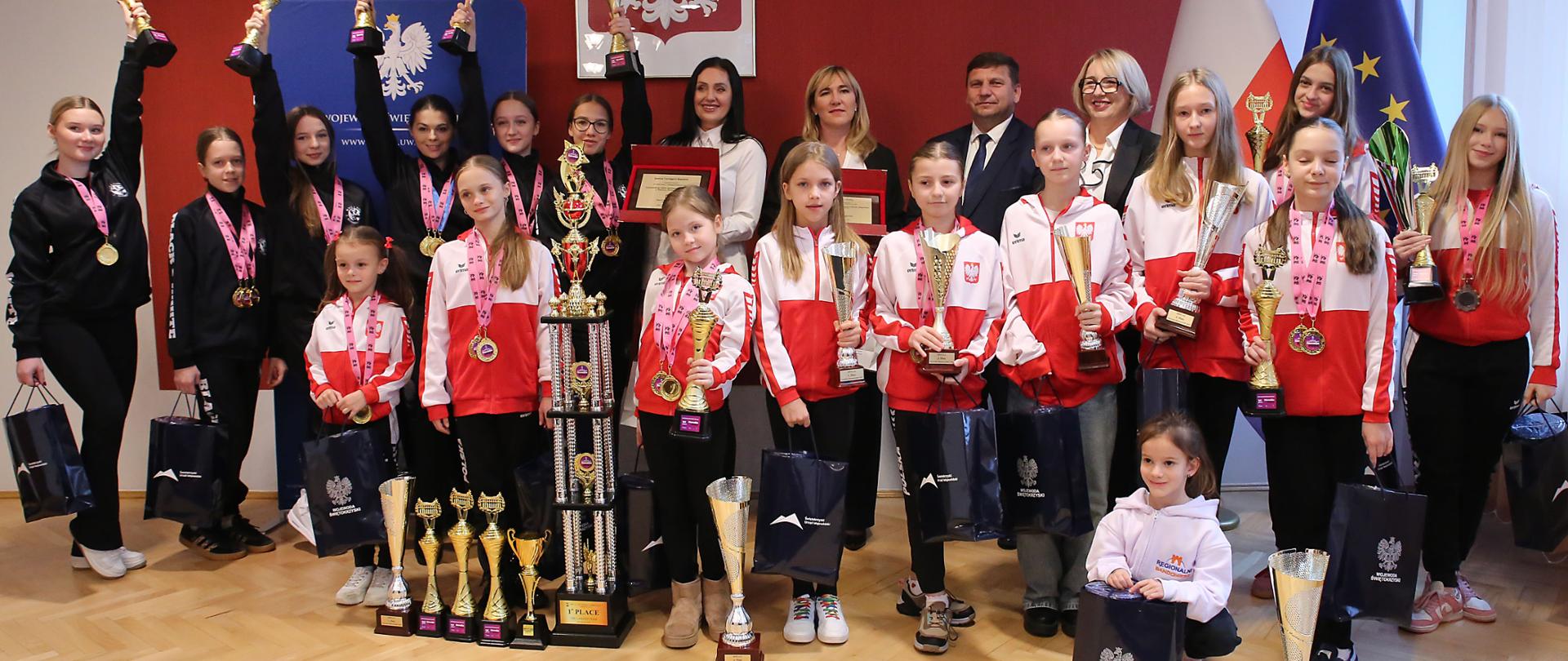 Gratulacje dla zespołów fitness.