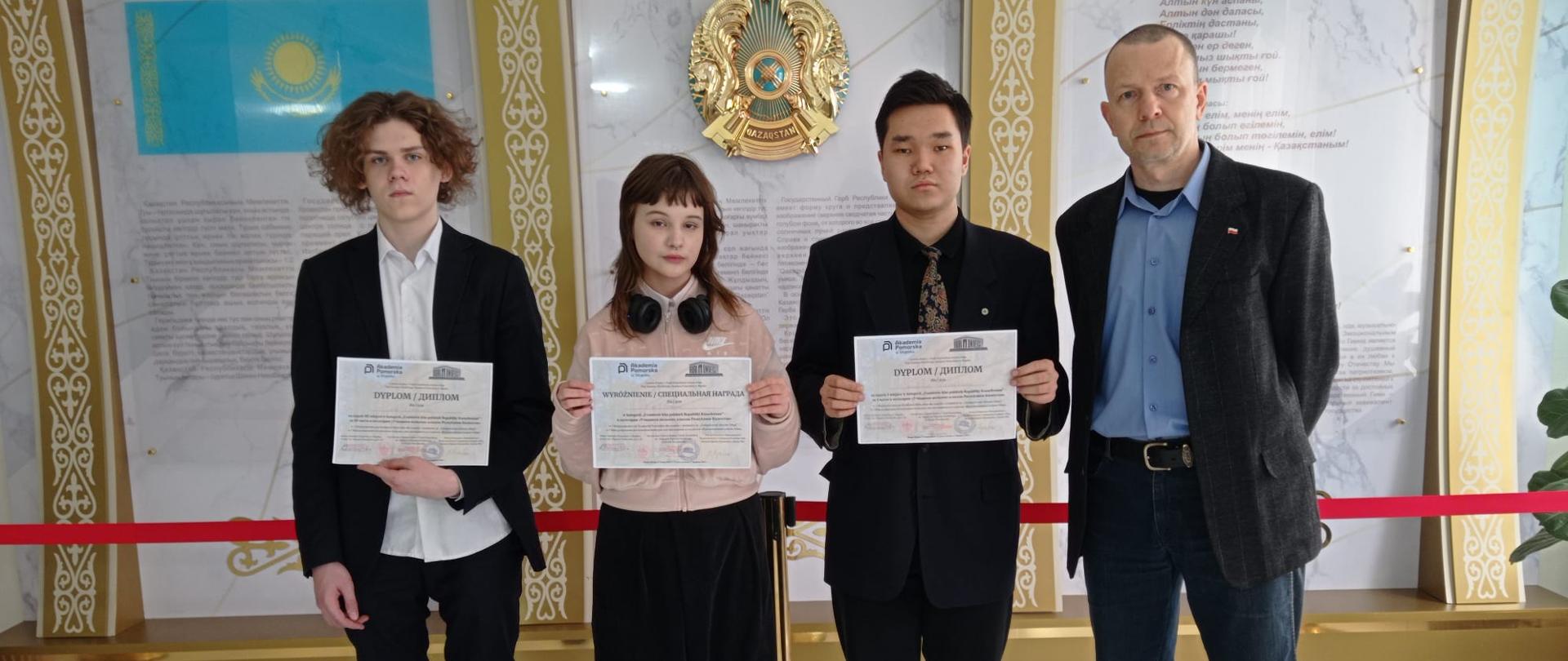 Успехи учеников польских классов в Международном поэтическом конкурсе