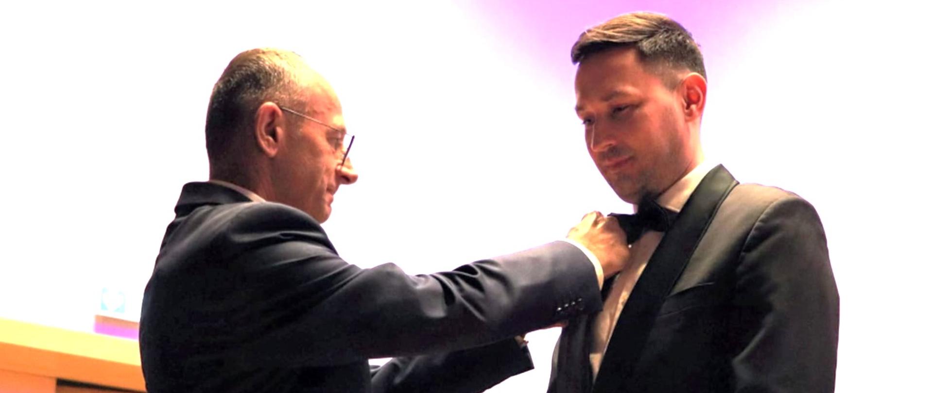 Wręczenie odznaczenia "Zasłużony dla Kultury Polskiej"