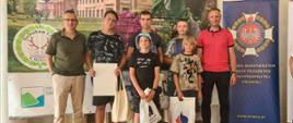 Wspólne zdjęcie uczestników turnieju oraz opiekunów na miejscu w Miliczu. 