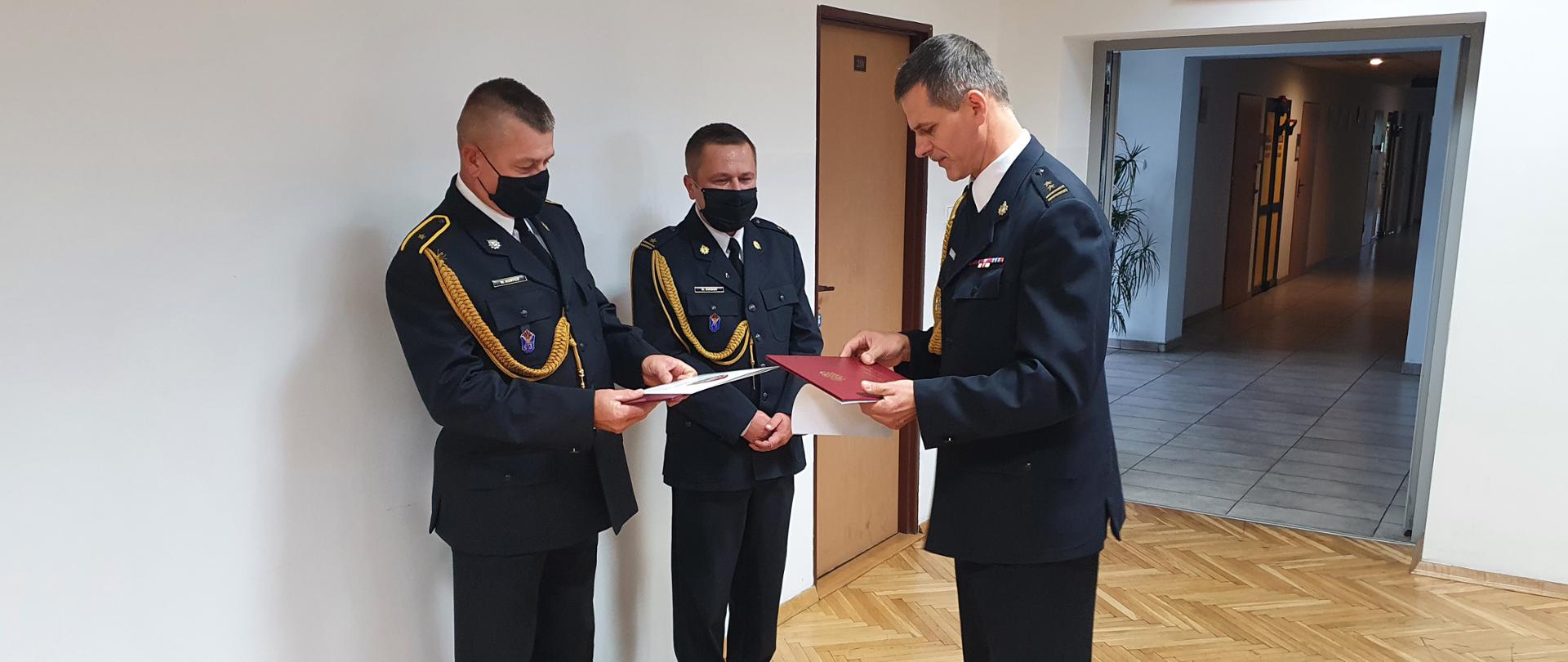 Uroczysta zbiórka w KP PSP w Brzesku