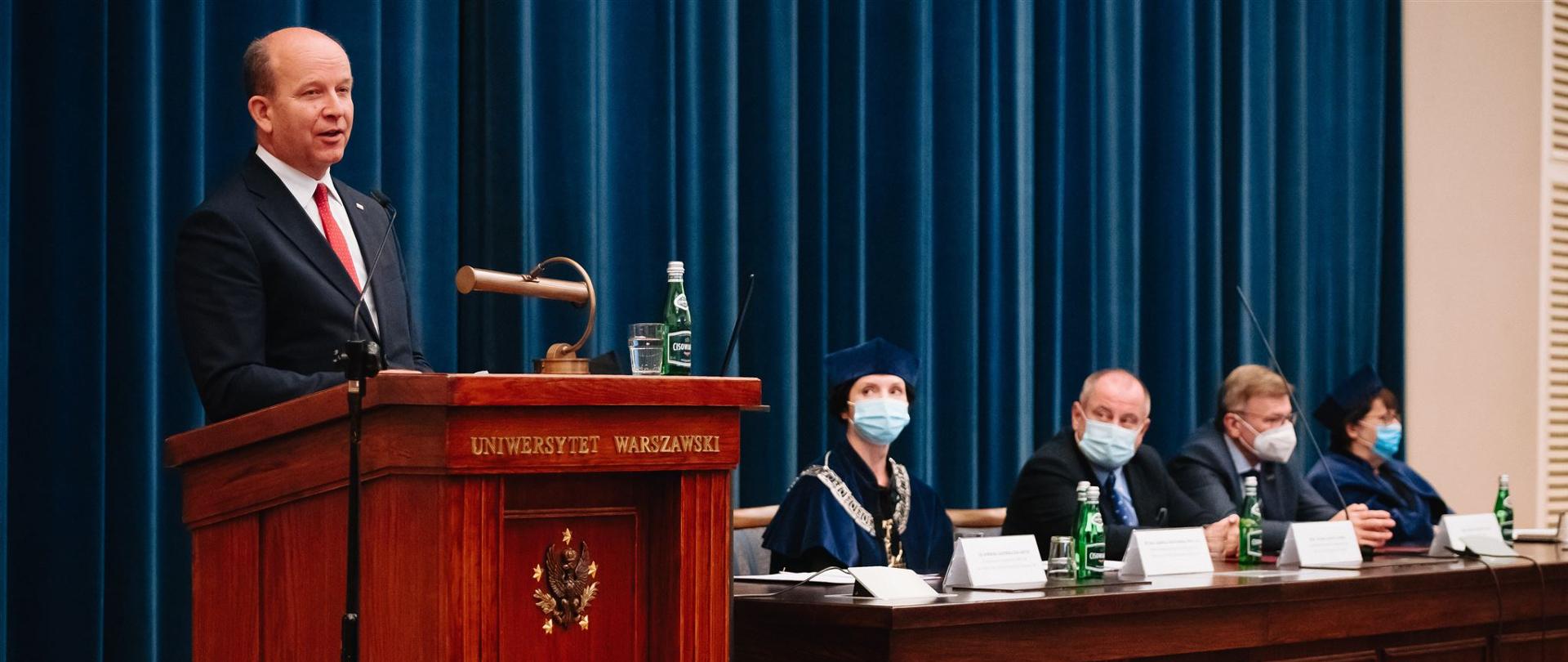 Inauguracja roku akademickiego WNE UW