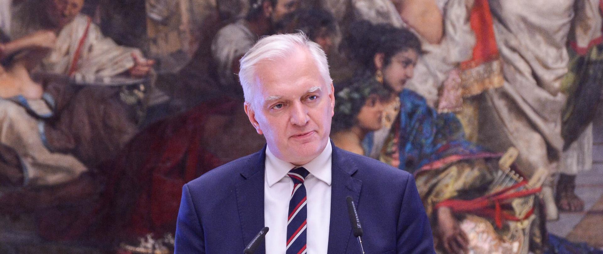 Premier Jarosław Gowin przemawia podczas plenarnym posiedzeniu ERC