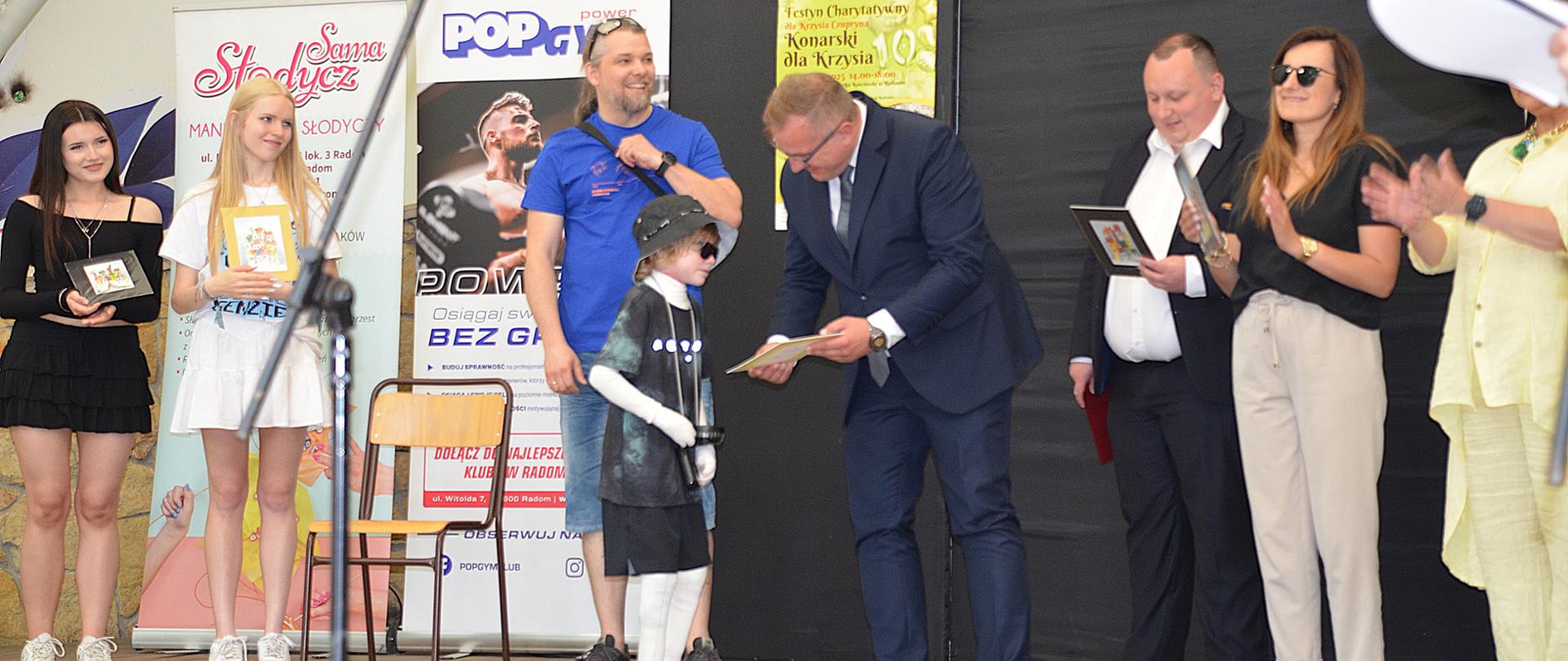 Radomianie pomagają Krzysiowi