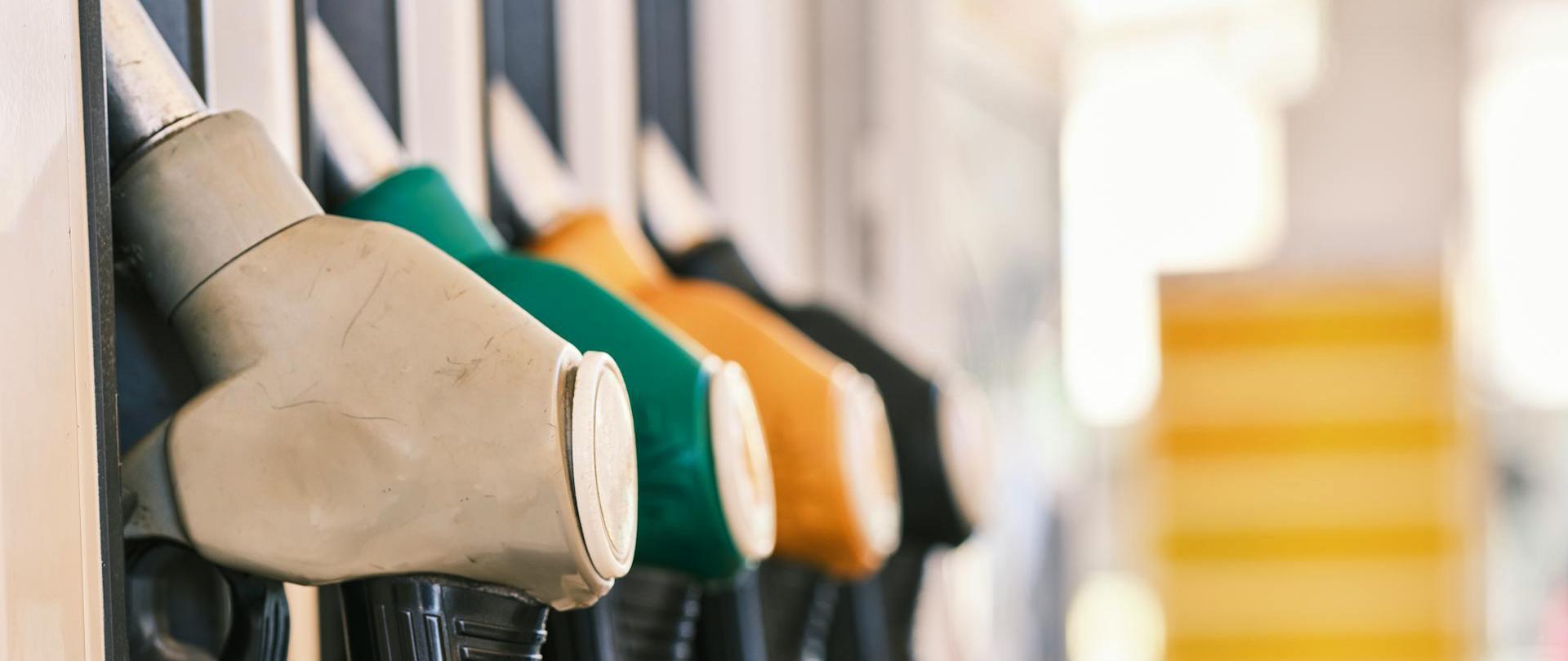 Dystrybutor z paliwem.