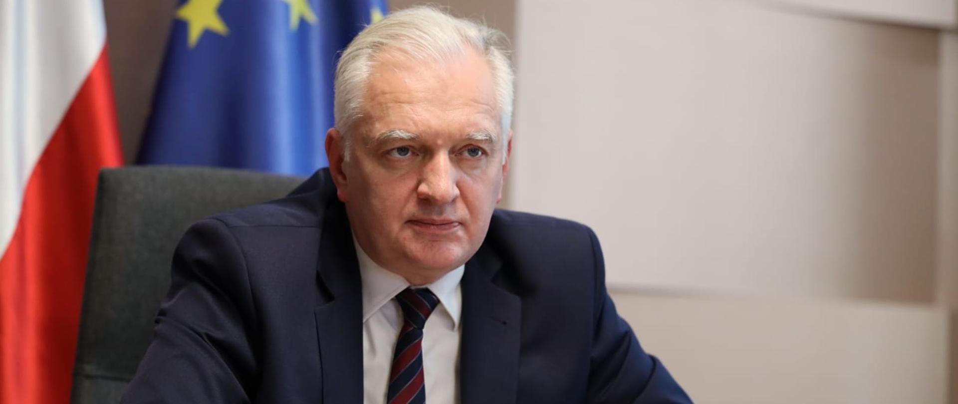 Wicepremier, minister rozwoju, pracy i technologii Jarosława Gowin wziął udział w XIX posiedzeniu Rady Przedsiębiorców przy Rzeczniku Małych i Średnich Przedsiębiorców.