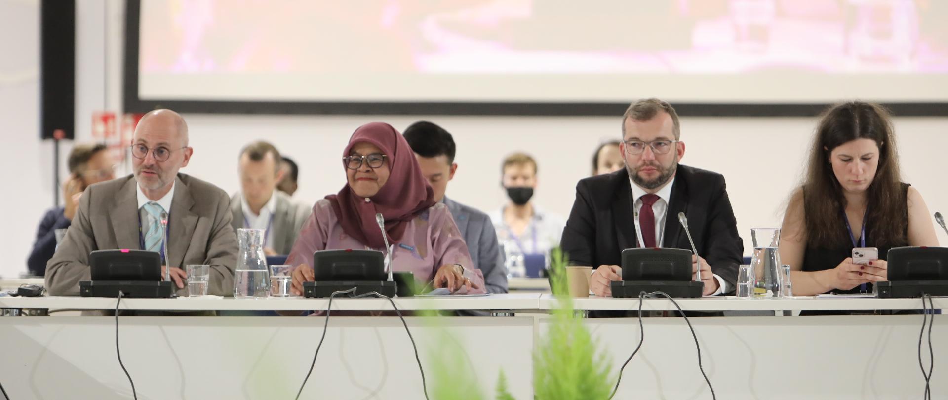 O krajowych politykach miejskich w zmieniającym się świecie podczas WUF11 - uczestnicy spotkania podczas wydarzenia
