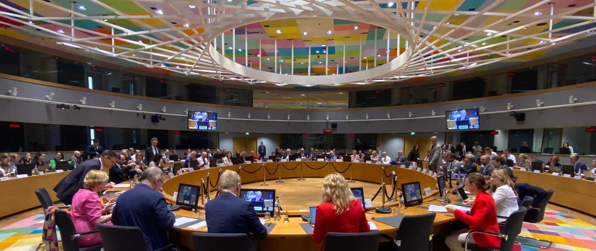 Uczestnicy posiedzenia COREPER.